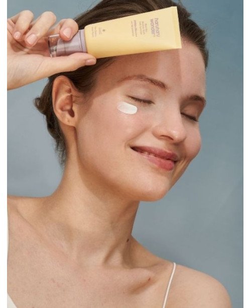 HARUHARU WONDER Juodųjų ryžių drėkinamasis kasdienis apsaugos nuo saulės kremas, 50 ml.